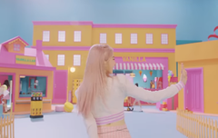 오늘 우울해서 또 바닐라 뮤비보러옴