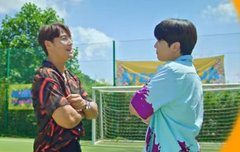 완전 새침때기 아기곰돌이