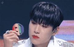 근데 뭔가 진짜 컴백 준비 삘