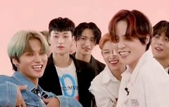 섹시댄스 추는데 가운데분