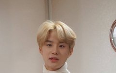 지..질문 있으십니까..?