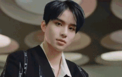 2세계의 문 여는자