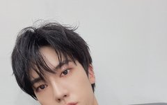 이분 도영이 닮았지않냐