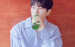 아 초록색만 보고 첨에 병나발인줄ㅋㅋㅋ