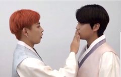 티니들 추석 잘보냈어??ㅎㅎ