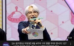 음악쩡심 썸넬 노린 거 같음..