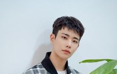 명준이 트로트앨범 발매하는거 기대돼