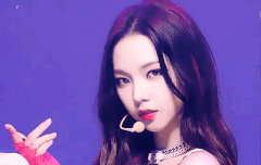 카리나 얼굴 이렇게 생겨선