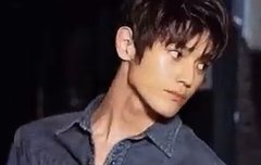 이거 먼영상이야..?