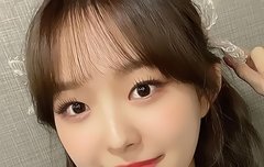 아침부터 다들 힘내라고 귀여운 라잇썸 유정이 사진 뿌리고 감