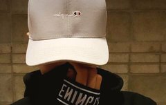 이거 누구에요??