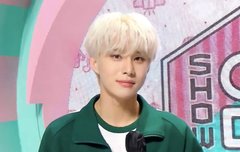 얘들아 나 정우가 너무 좋다