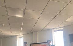 이 사진 아르망 진짜 입생로랑 닮음