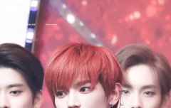 빨강 머리 너무 예뻤던거같애