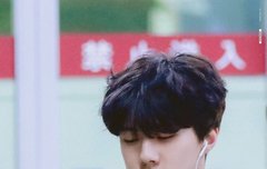 오늘 꿈에 세훈이 나옴