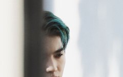 이 사진 스틸컷같다