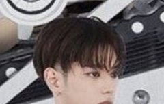 야 근데 ㅈㄴ 잘생김