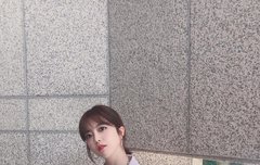 위키미키의 쿨한 리더 수여니 귀여워