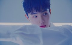 배우 프로필같은 사진