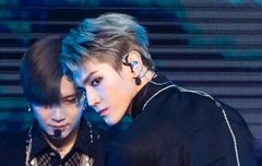 이 날 직캠 봄??