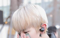 이날 사진 찾아요..