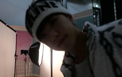 얼굴 제대로 안 나왔는데