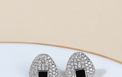 이거 조카 용이 귀에 걸어보고싶음