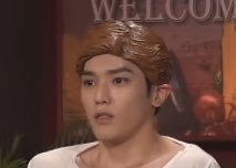 얘 얼굴이랑 몸매 땜에