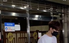 이 사진 있는 럿들 ㅜㅜ있니