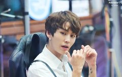 뭘 하든 얘 흔적이 너무 많다