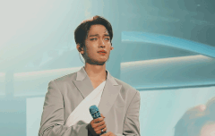 럿들 너네는 보정마다 모으는짤 있어?