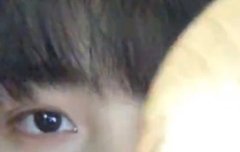 윤호는 가면 갈수록 잘생겨지네