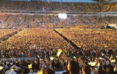 오랜만에 콘서트 영상 봤는데 뽕찬다