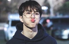 22.01.05 재환이 전역 축하해 ㅠㅠ