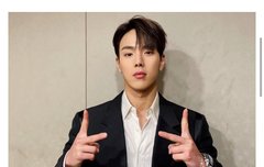 아직머글) 포카 좀 찾아주세요!