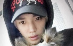 이 사진 둘이 특히 닮은듯