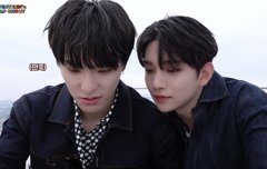 근데 슈아 턱 진짜 뾰족하다... 보면서 좀 놀램