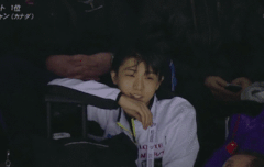 하뉴 이거 개귀여움