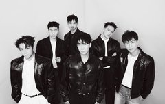 비상이다.. 퍼스트룩....