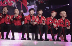 잠깐만 시간내서 계정 여러개로 투표하장