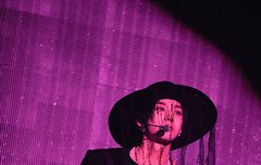 솔로 비하인드 보니까 정우 다양한 경험했으면 좋겠다