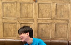 윤정한 이런 사진 올릴 때마다