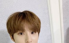 ㅋㅋㅋㅋㅋ아니 표정 너무 베이비