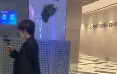 정우는 몰래 들어간건가