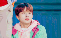 플라워러브 vs 쏘쏘해피데이