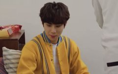 과자 몰래 먹는게 너무 좋으면