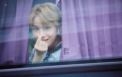 나는 스시먹는즁~~