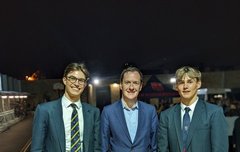 낼 뉴 헤드뽀이 헨리 만나는날!!!!