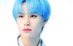 정우 이 머리 색하고