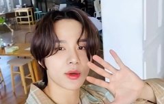 정우는 셔츠만 입으면 레전드야